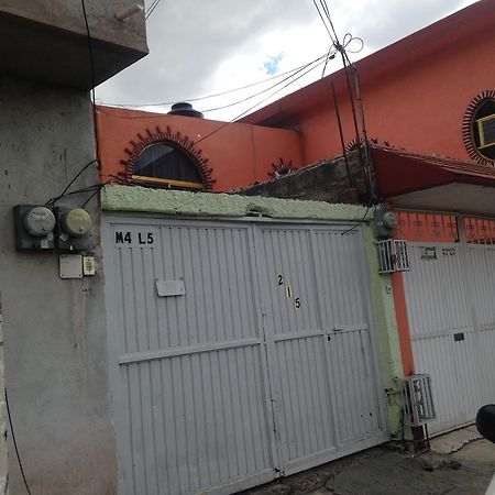Hostal Makea Pachuca Eksteriør billede