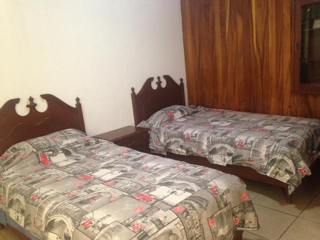 Hostal Makea Pachuca Eksteriør billede